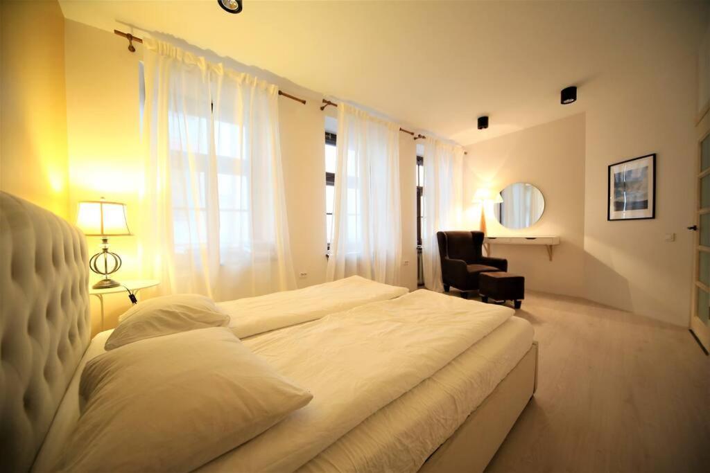 Lovely Two Bedroom In The Old Town Riga Kültér fotó
